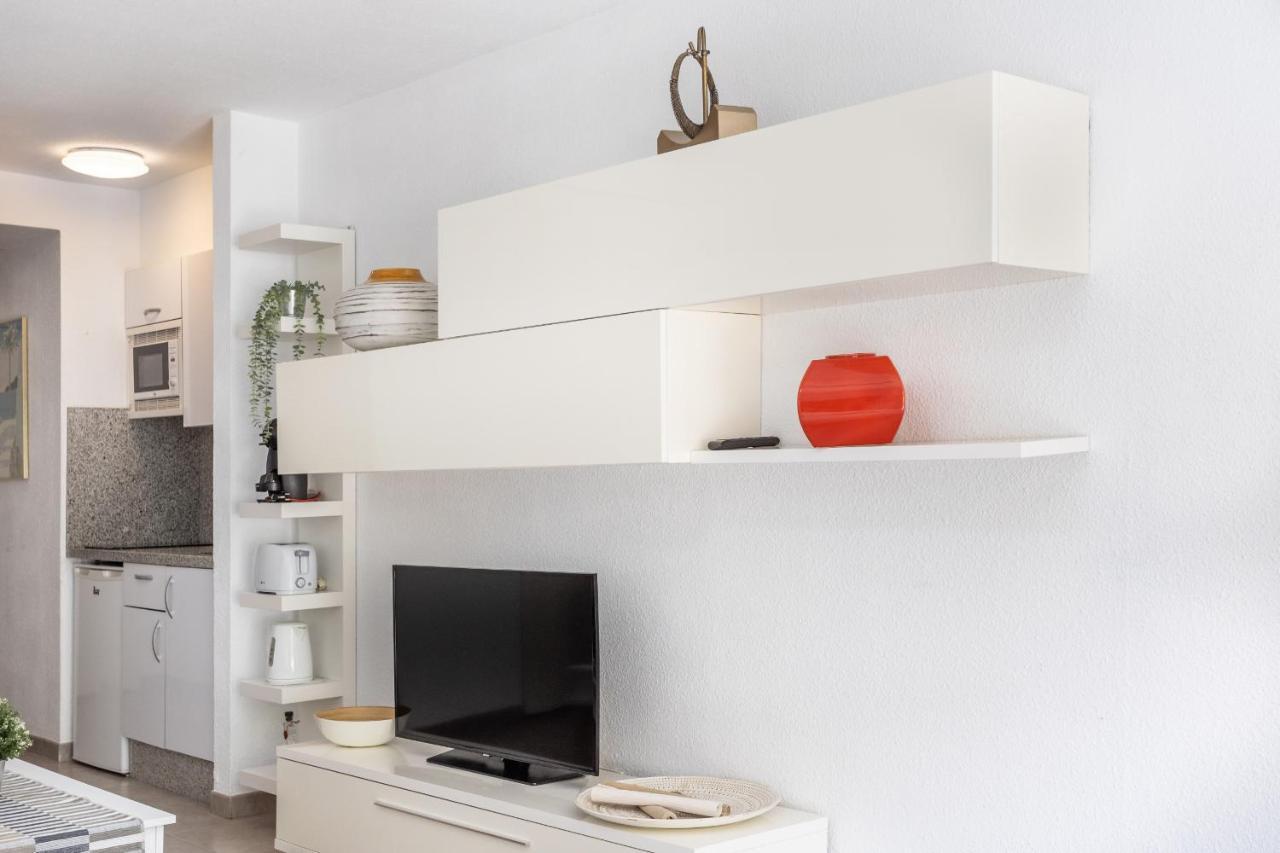לוס כריסטיאנוס Castle Harbour Samuel'S Studio Flat By Lovetenerife מראה חיצוני תמונה